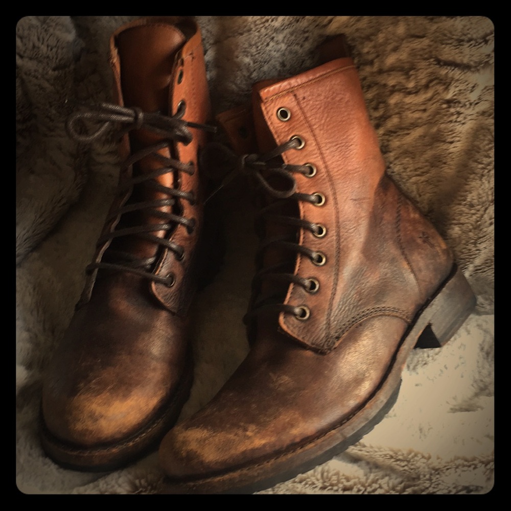 Frye 🥾